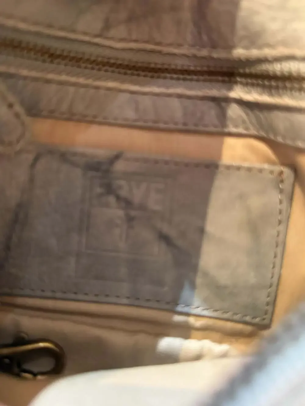 Frye Leather Wristlet Wallet Blue. (L1)
